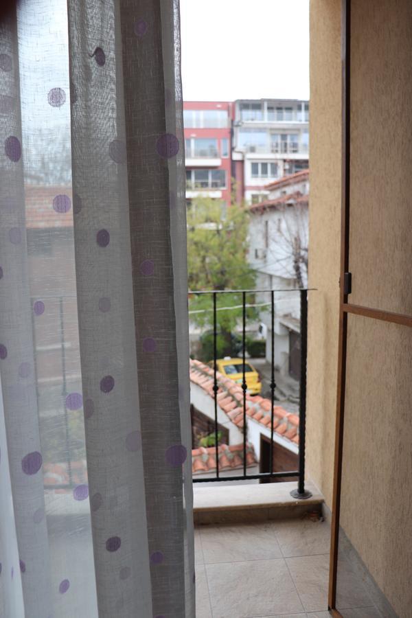 Roots Hotel And Wine Bar Plovdiv Eksteriør billede