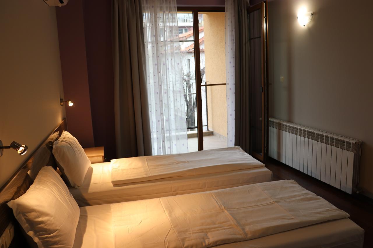 Roots Hotel And Wine Bar Plovdiv Eksteriør billede