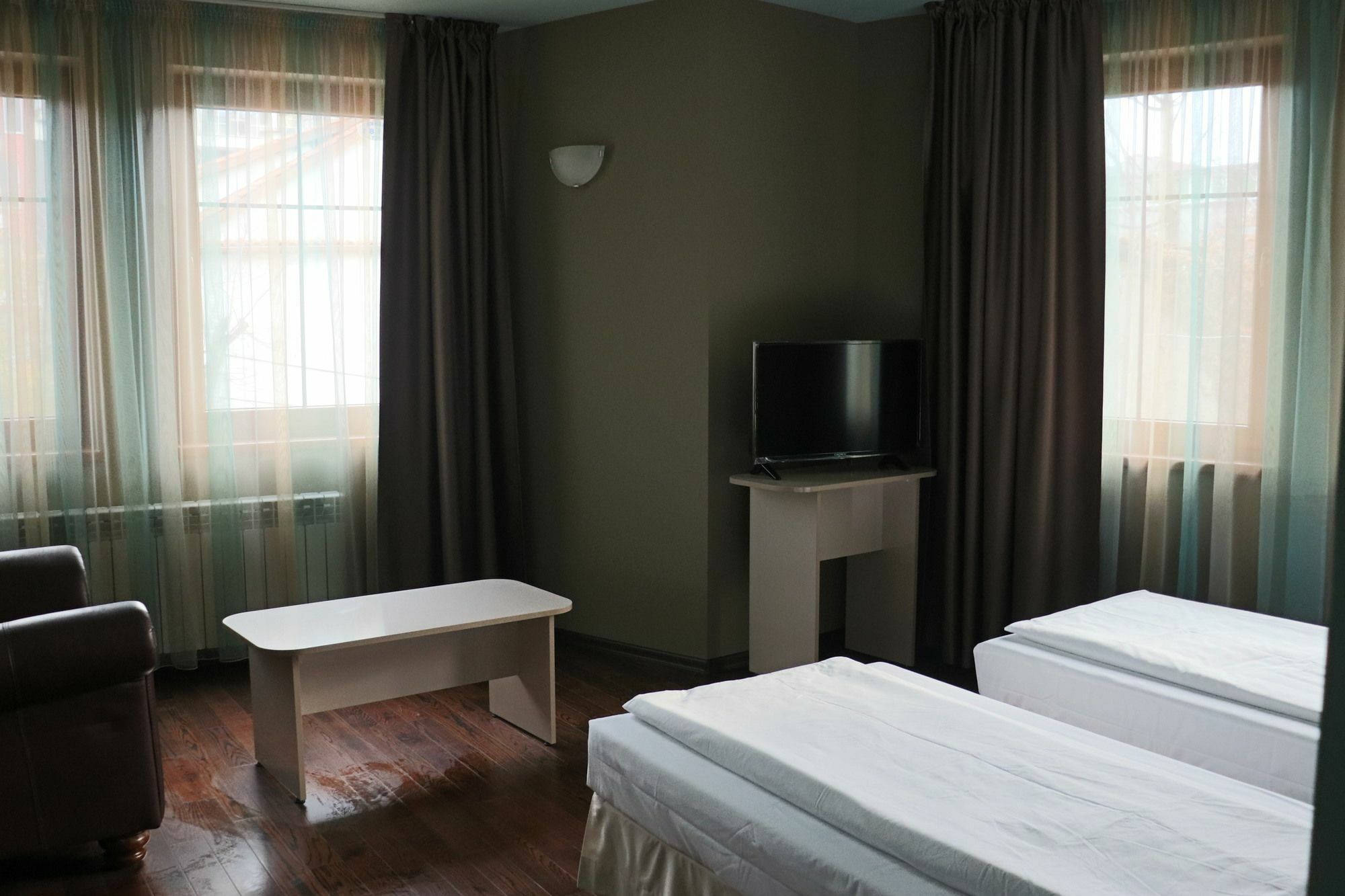 Roots Hotel And Wine Bar Plovdiv Eksteriør billede