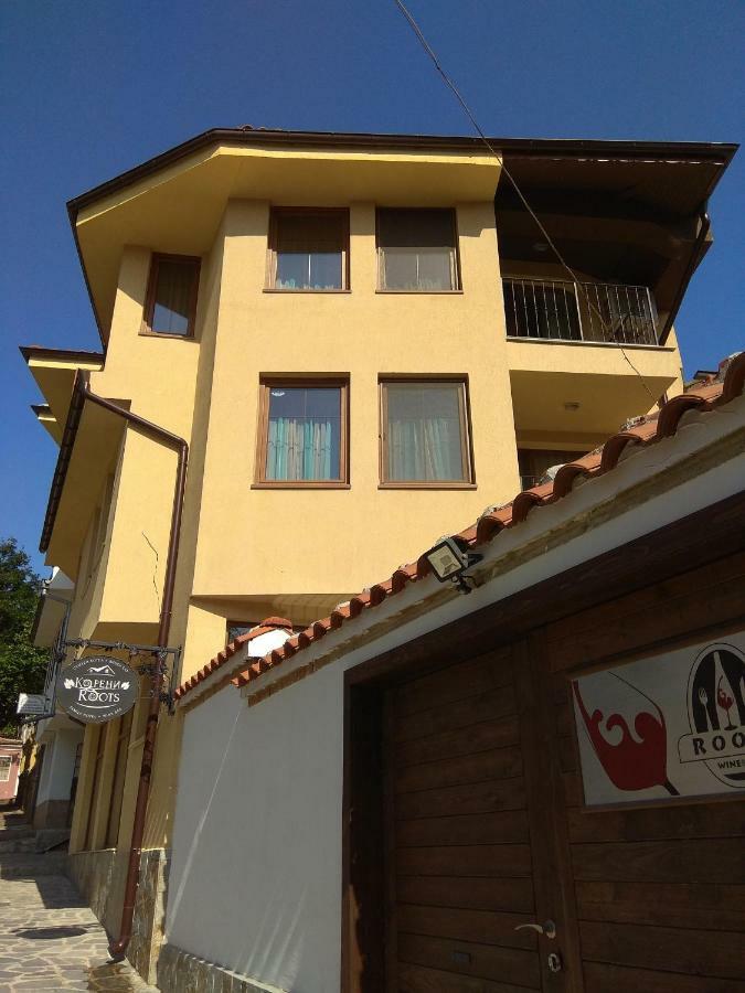 Roots Hotel And Wine Bar Plovdiv Eksteriør billede