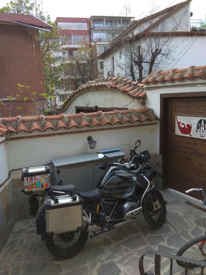 Roots Hotel And Wine Bar Plovdiv Eksteriør billede